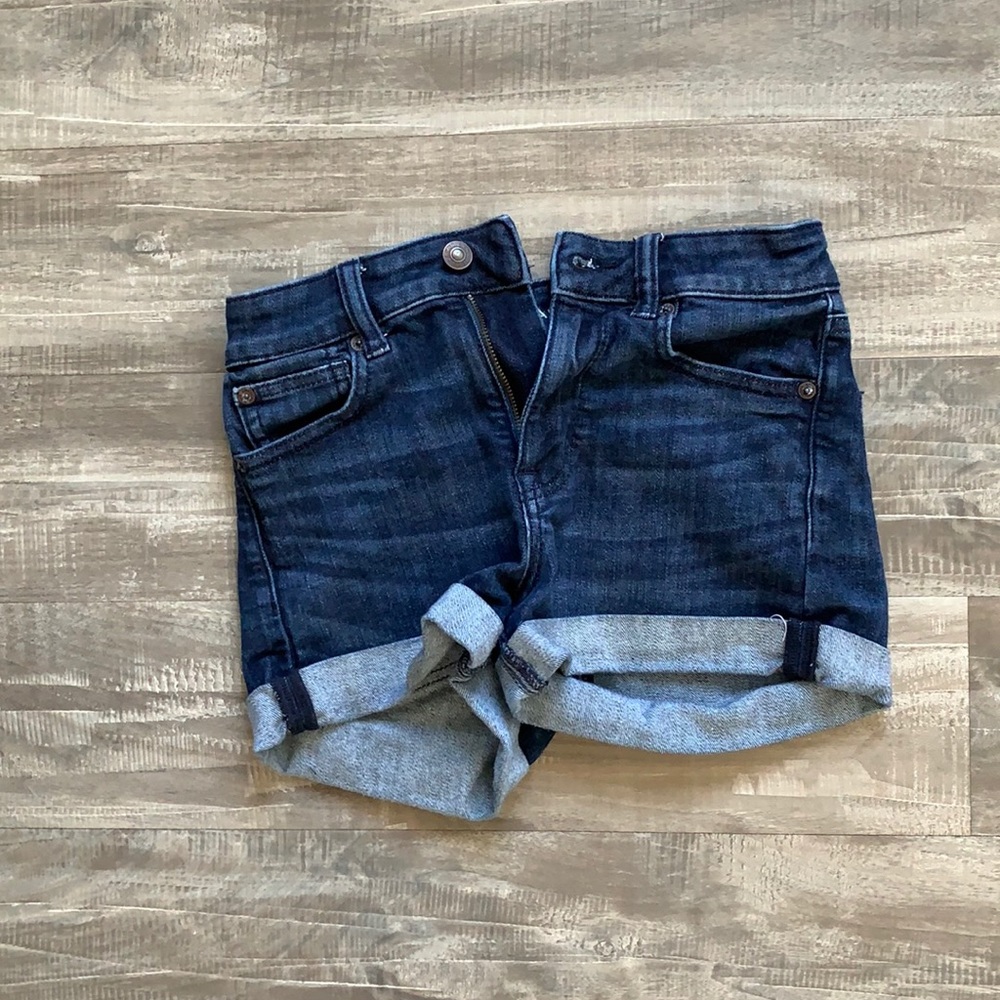 American Eagle High waisted Shorts!
